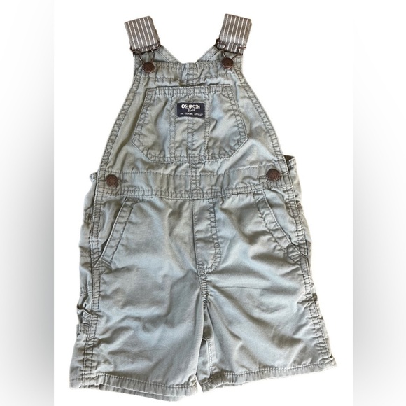 GREEN Oshkosh Overalls 2T - Picture 3 of 10